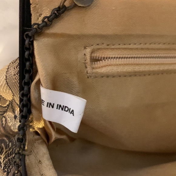 🎒 Vintage Beaded Clutch w Chain & Iridescent Details - Picture 7 of 10